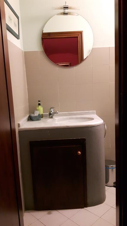 Torre Cepollini Hotel Албенга Стая снимка